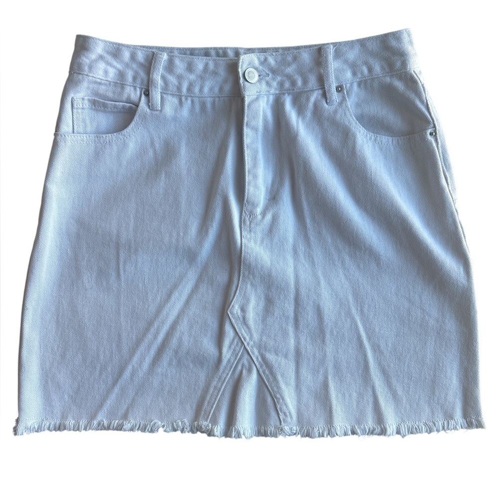 Harper Mini Skirt in White Denim Size Large EUC